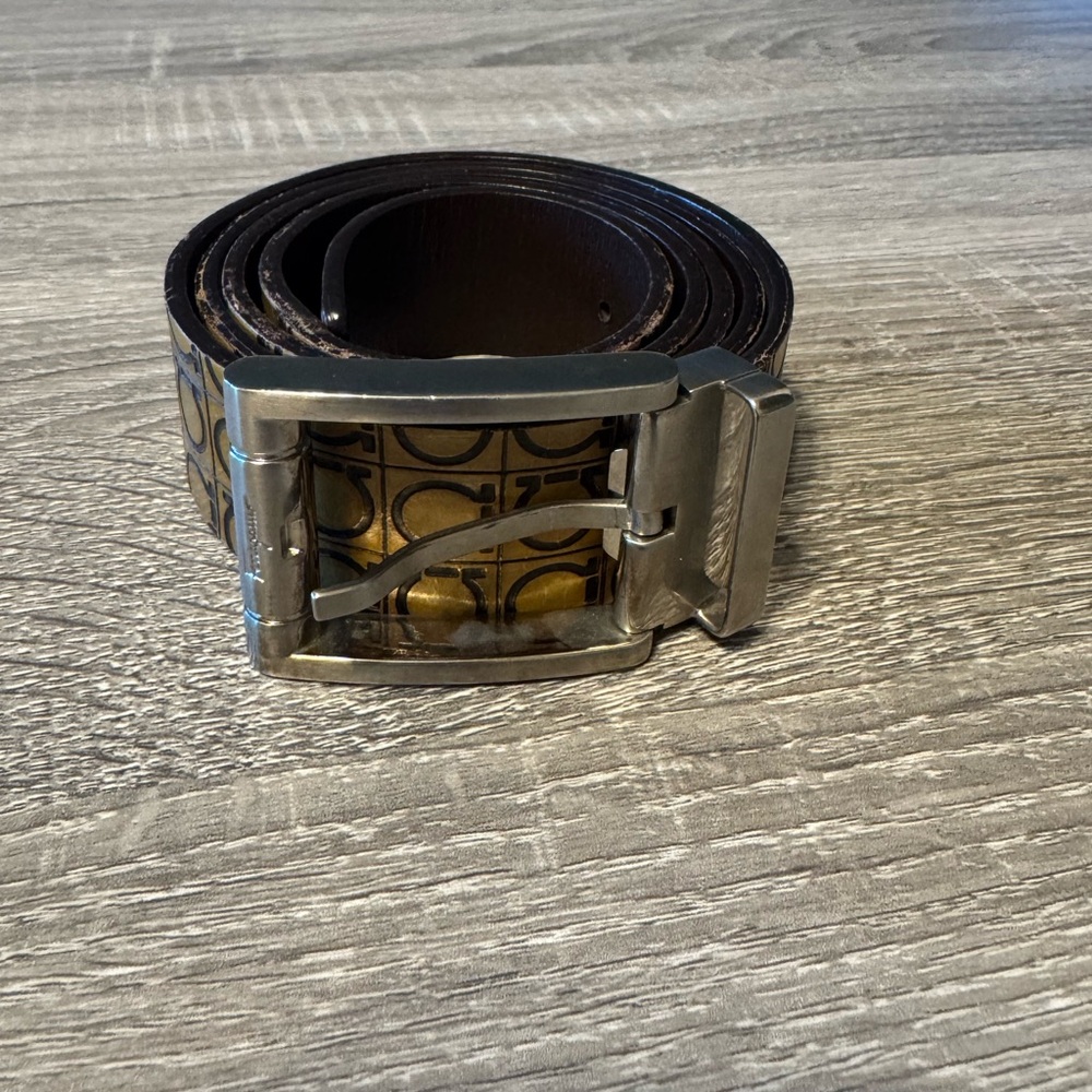 Salvatore Ferragamo Men's Brown Leather Belt Authentic (40)
